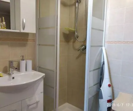 Bed and Breakfast Grazioli 80 *